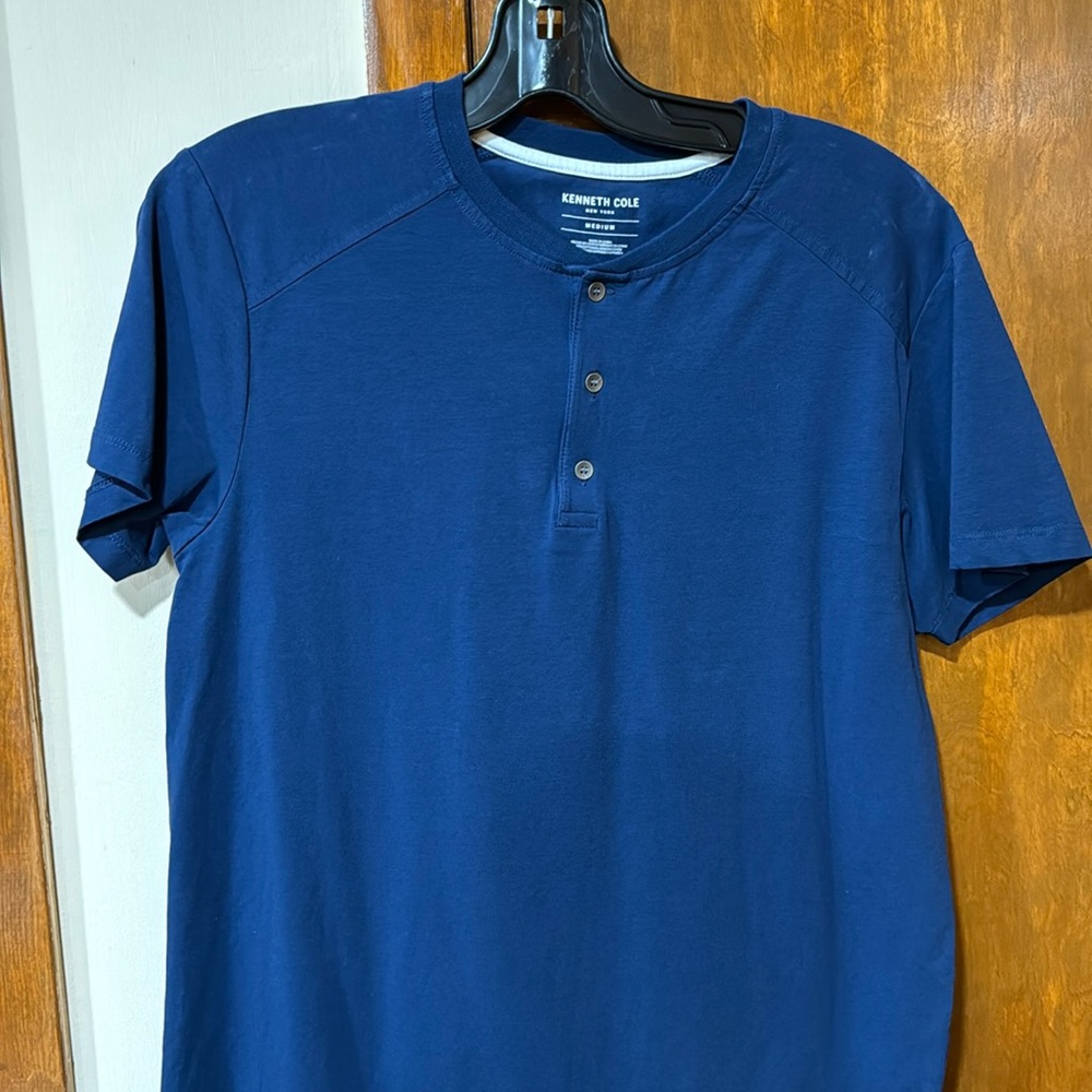 Kenneth Cole Henly